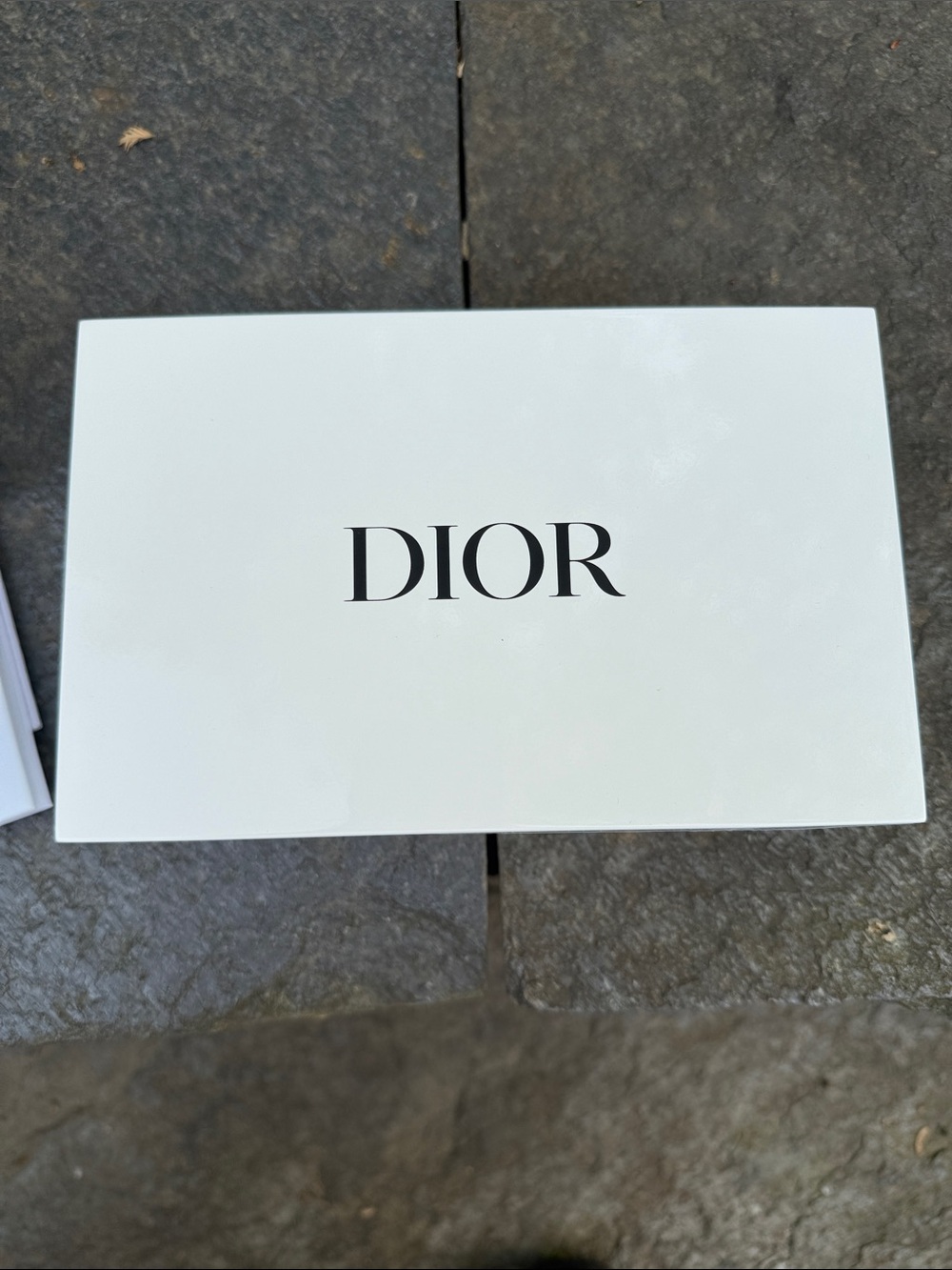 Dior makeup or jewelry case with mirror on backside of lid - Picture 4 of 9